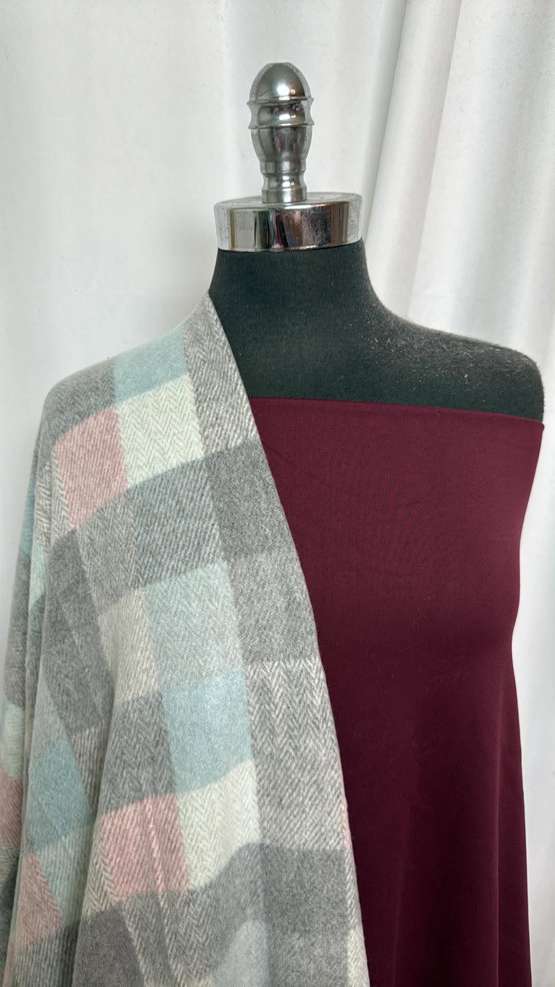 WINE/PLAID BUNDLE :  2YD Wine PF & 2YD Plaid Brushed Hacci SK : A30738