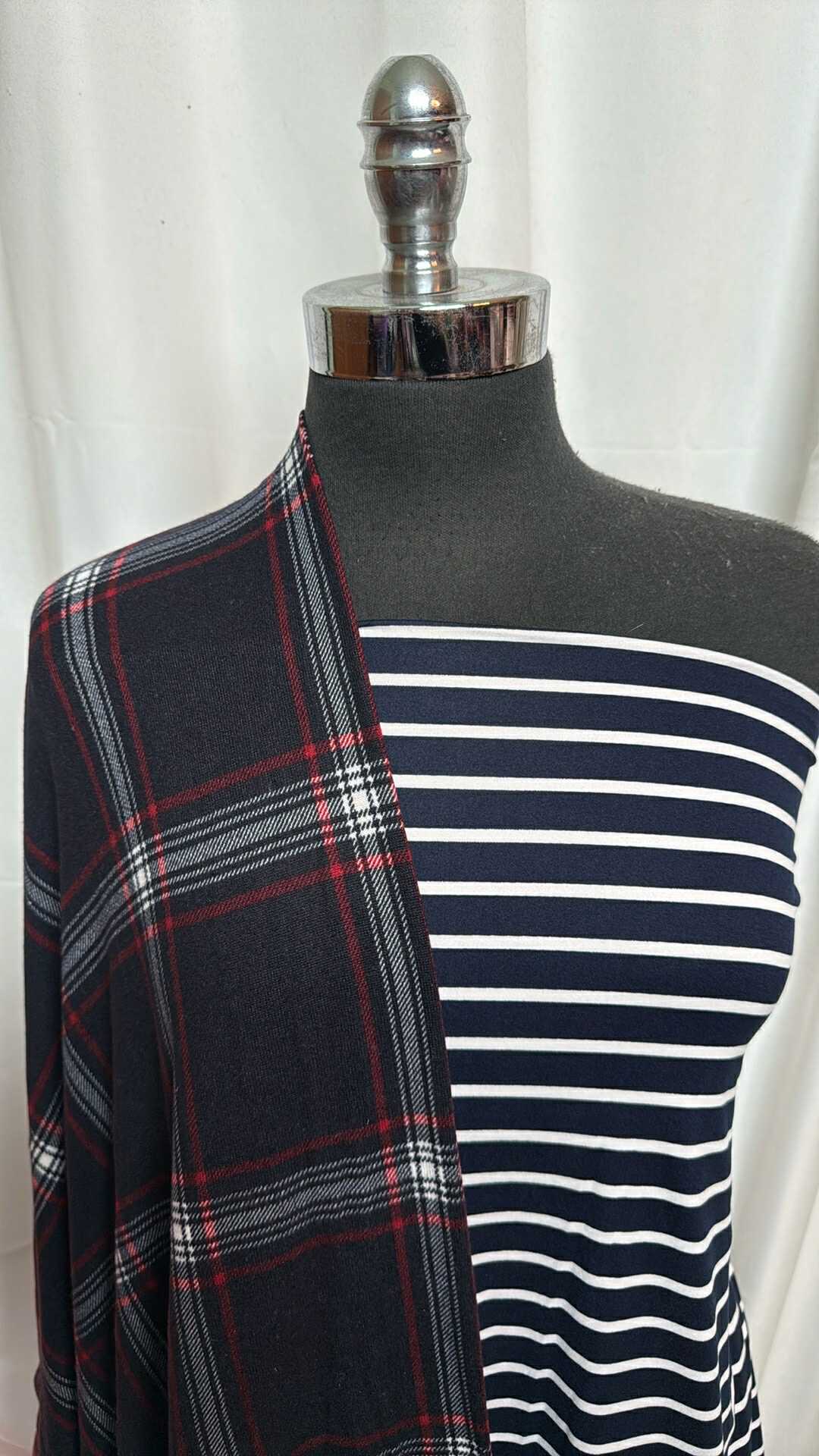 NAVY STRIPE/PLAID BUNDLE : 2YD Navy Stripe DBP & 2YD Navy Plaid Brushed Hacci SK : A28348