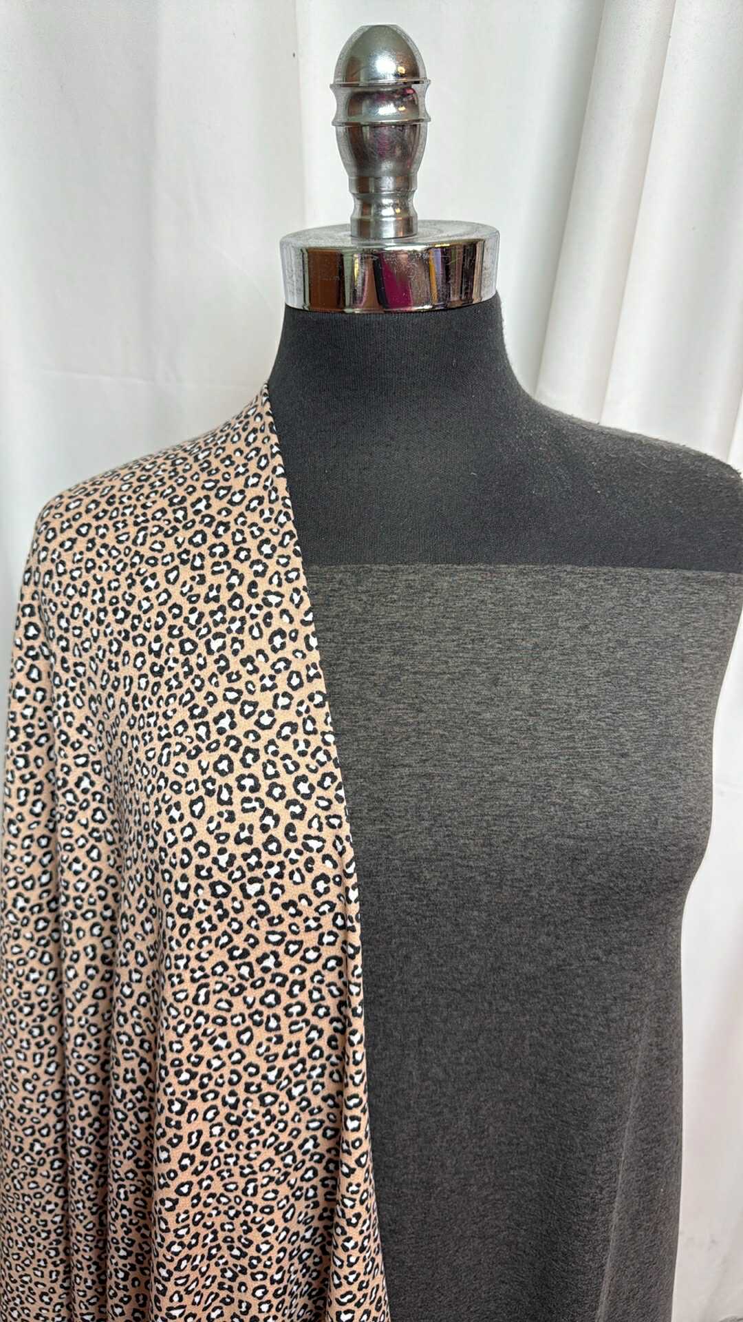 CHARCOAL/LITTLE LEOPARD BUNDLE : 2YD Charcoal 2-Tone DBP & 2YD Little Leopard PRS FT : A27518