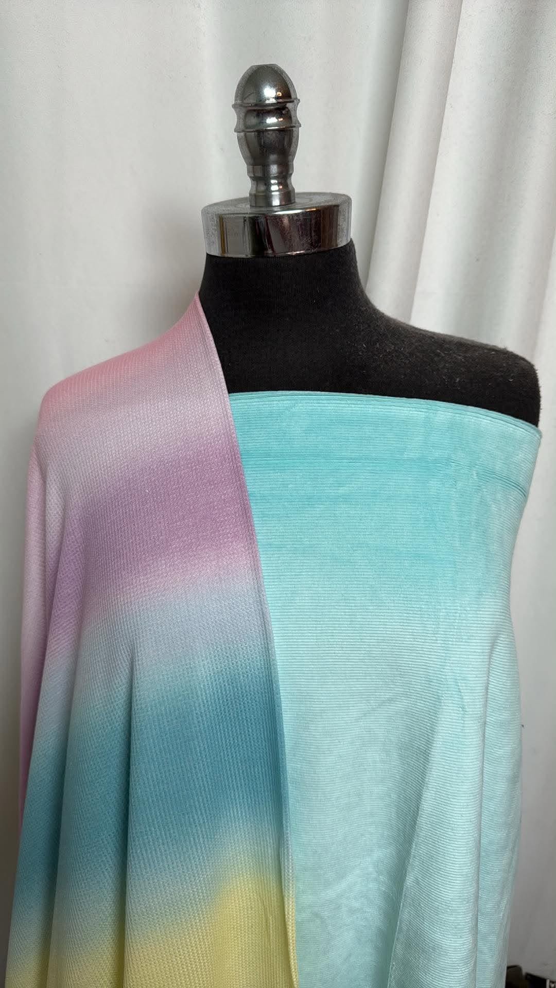 OMBRE/CORDUROY BUNDLE : 2YD Knit Corduroy & 3YD Ombre Thermal : A30787