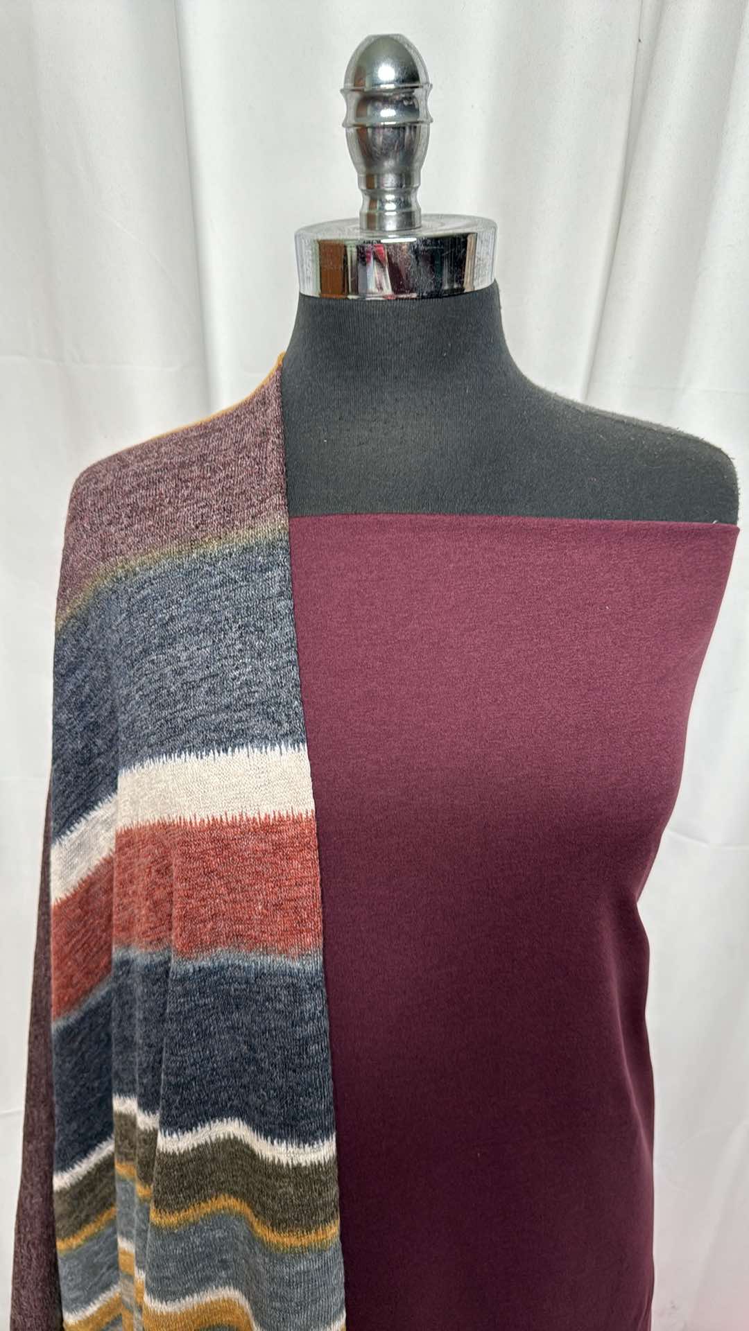 DEEP BORDEAUX/VARIEGATED STRIPE BUNDLE : 1YD Deep Bordeaux Peached PF & 2YD Variegated Stripe Light-Weight Slub SK : A27328