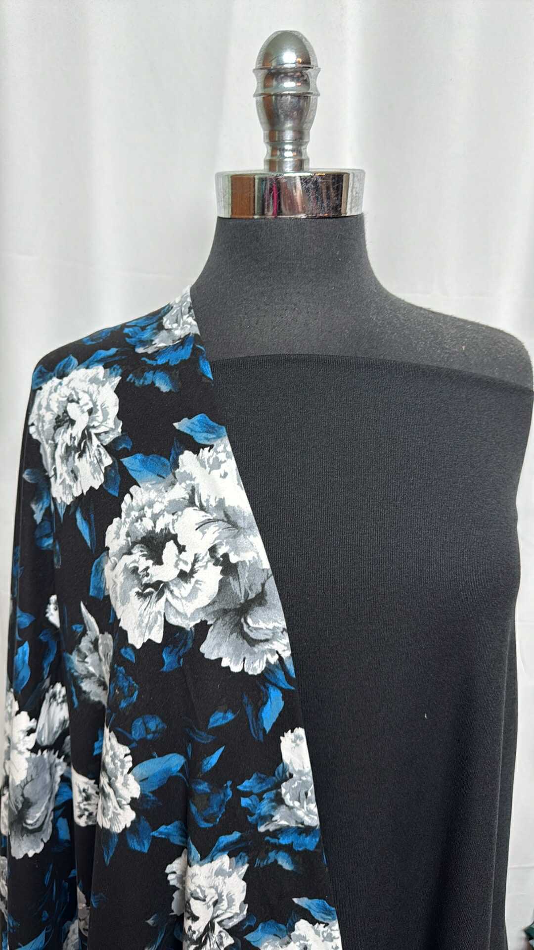 BLACK/BLUE FLORAL BUNDLE : 2YD Black 2-Tone Rib PF & 1YD Black/Blue Floral DBP : A29043