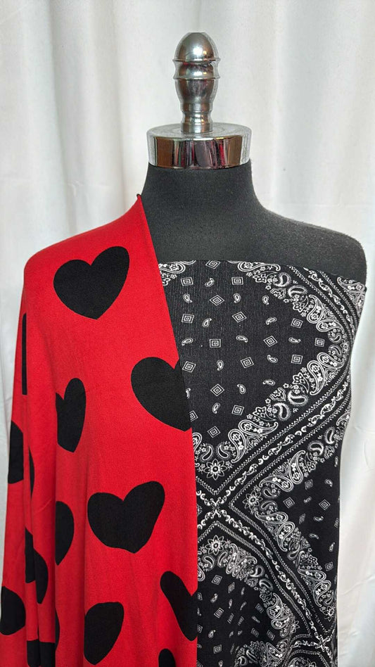 BLACK BANDANA/RED HEART BUNDLE : 2YD Black Bandana Oakley SK & 2YD Red Heart Oakley SK : A28442