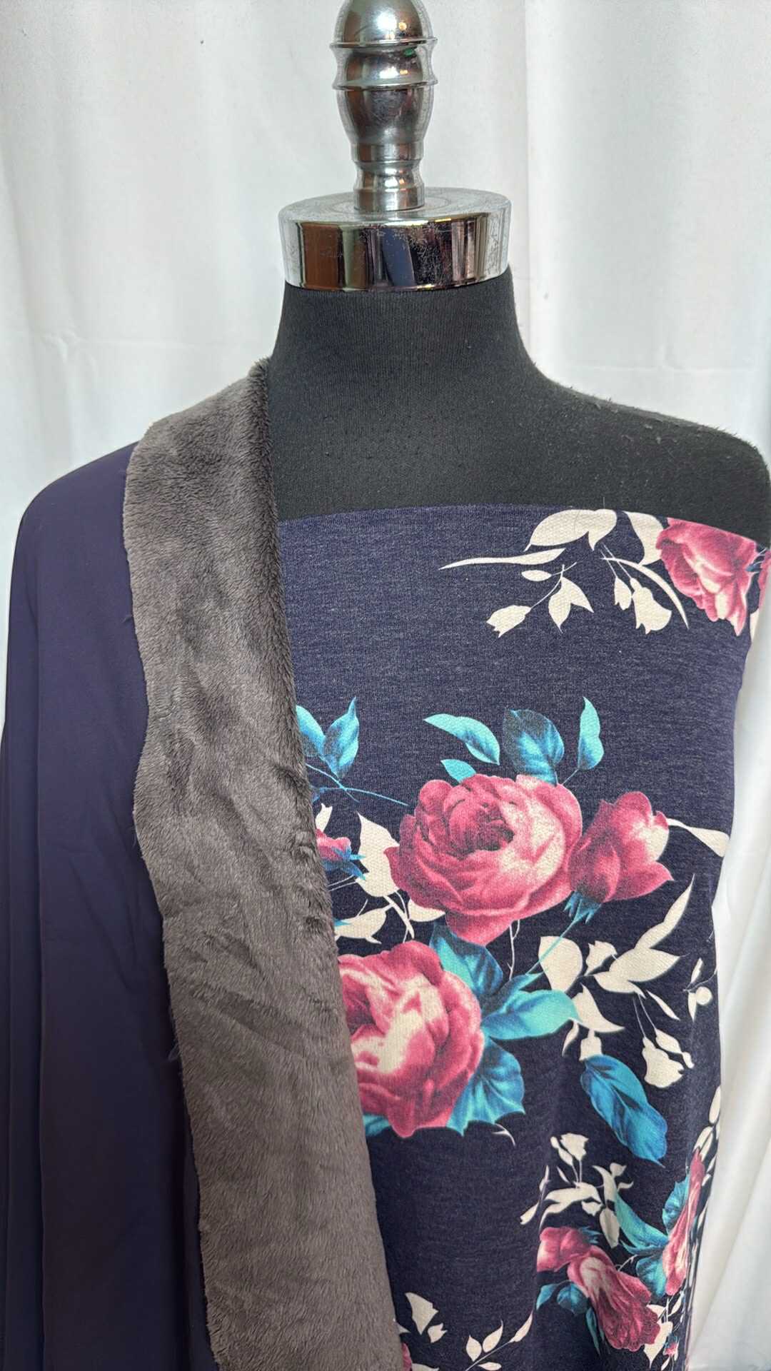 NAVY SOFTSHELL/FLORAL BUNDLE : 1+YD Navy Softshell & 2YD Navy Floral FT : A28291