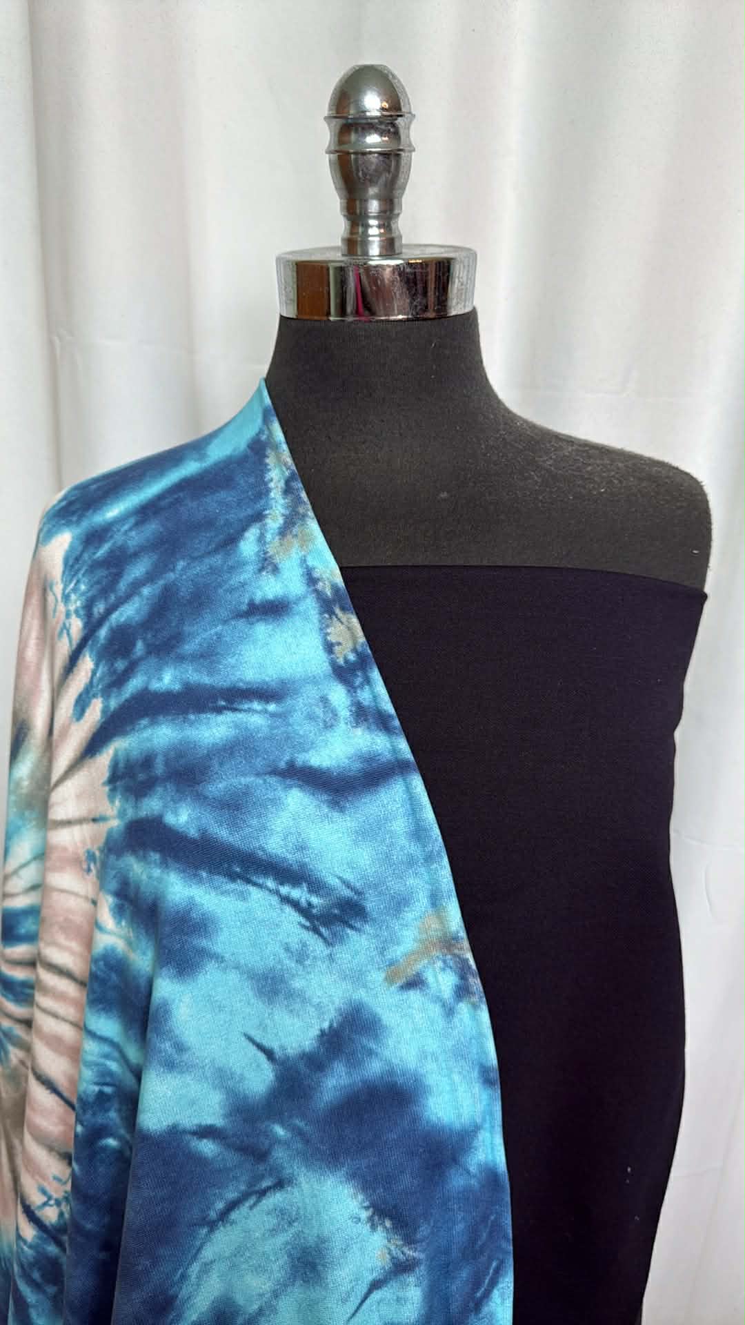 INDIGO/BLUE TIE DYE BUNDLE : 1YD Indigo Stretch Denim & 2YD Blue Tie Dye Oakley SK : A29449
