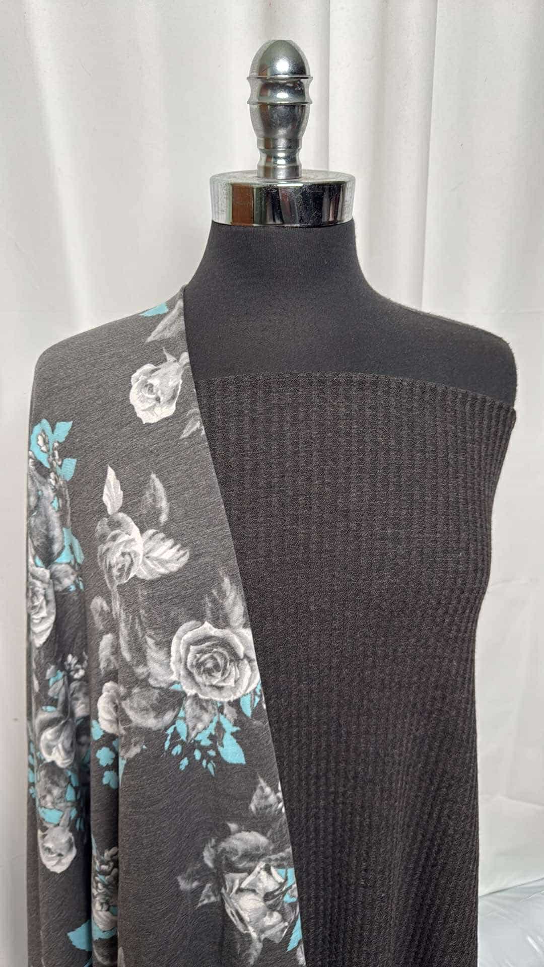 CHARCOAL/FLORAL BUNDLE : 2YD Charcoal Waffle & 1+YD Floral PRS FT : A26525
