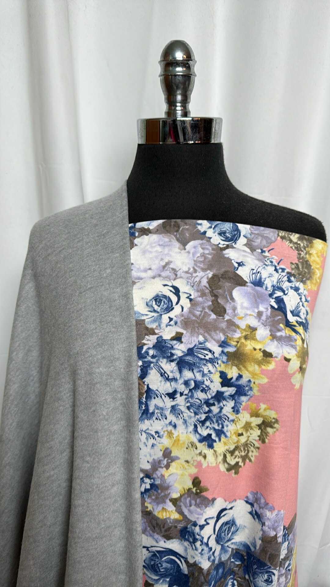 GREY/FLORAL BUNDLE : 2YD Floral PRS Jersey & 3YD Grey Brushed Hacci SK : A29134