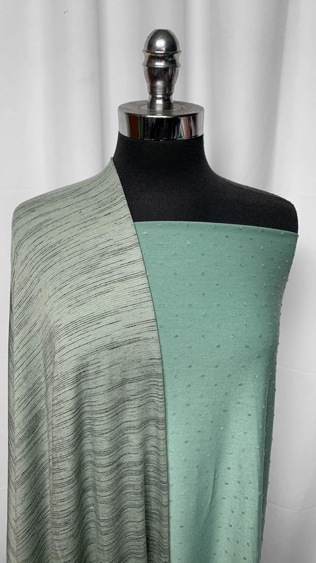 MINT DOT/SPACE DYE BUNDLE : 2YD Mint Swiss Dot Jersey & 2YD Space Dye PRS FT : A25347