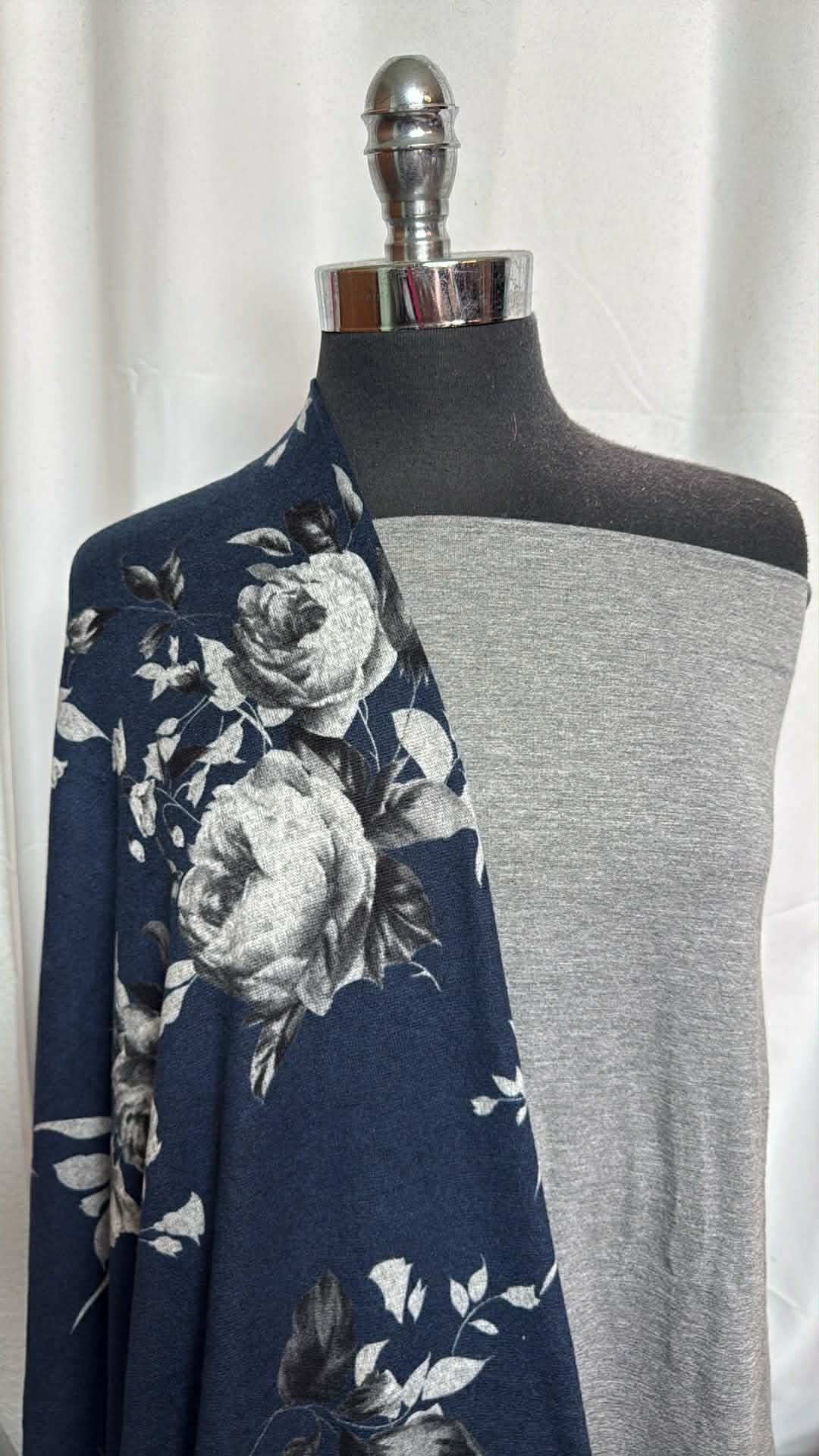 GREY/NAVY FLORAL BUNDLE : 2YD Grey Bamboo C/S FT & 2YD Navy Floral Brushed Hacci SK : A29858