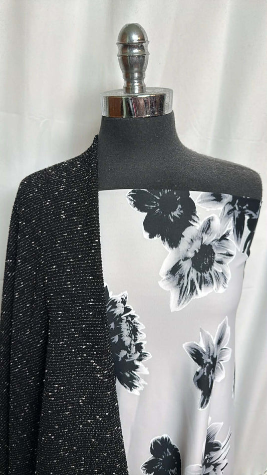 MONOCHROME FLORAL BUNDLE : 2YD Monochrome Floral Yoga PF & 1+YD Black Cotton-Blend DK : A29627