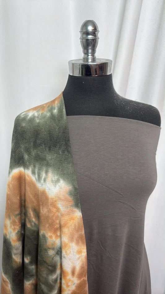 MOCHA/TIE DYE BUNDLE : 2YD Mocha C/P & 1+YD Tie Dye Thermal : A30909