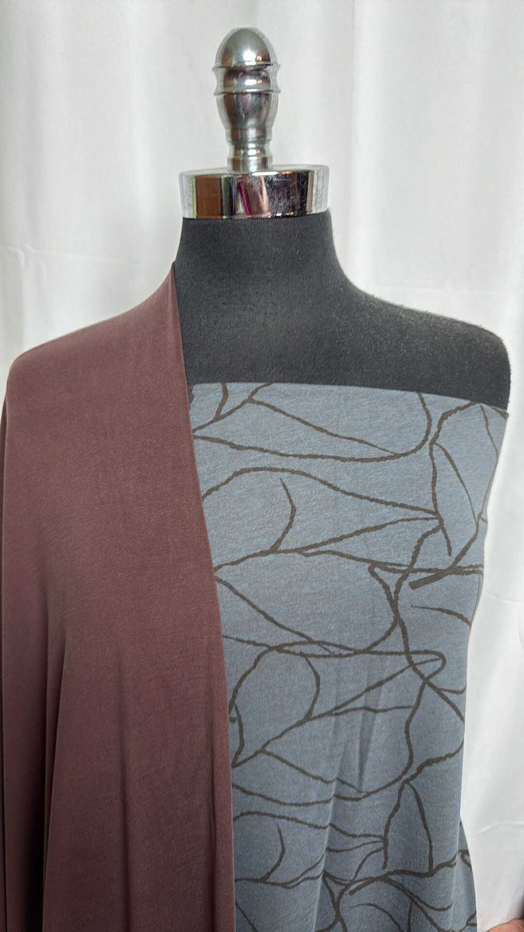 BROWN/LEAVES BUNDLE : 2YD Brown Cotton/Modal & 2YD Leaves Bamboo/Poly : A28973