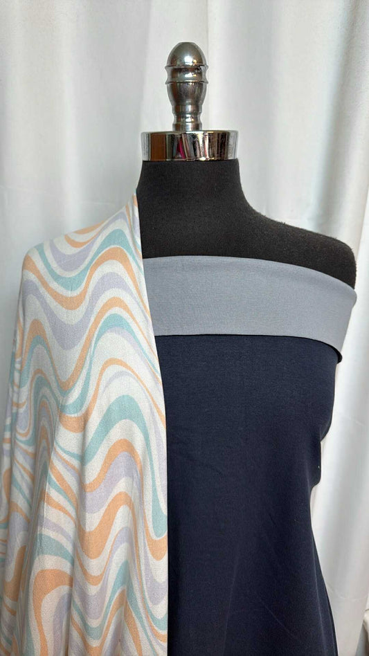 NAVY/WAVY LINES BUNDLE : 2YD Navy 2-Faced C/P/S & 2YD Wavy Lines Oakley SK : A28879