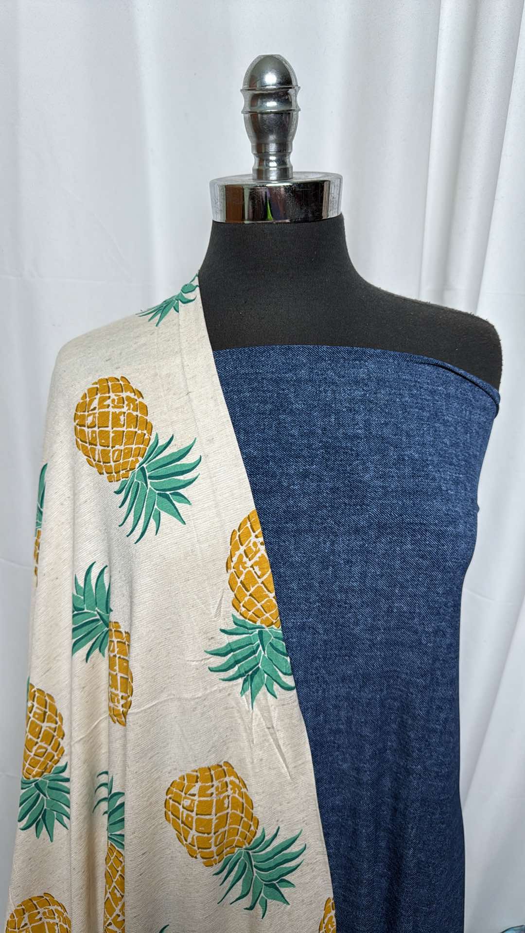 DENIM/PINEAPPLE BUNDLE : 2YD "Denim" ITY & 1YD Pineapple Linen R/S : A27152