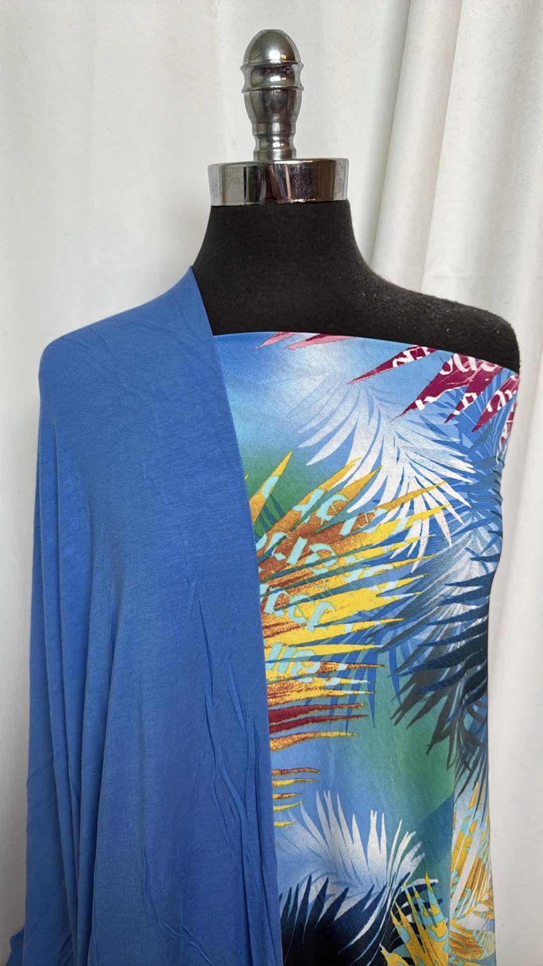 BLUE/TROPICAL BUNDLE :  3YD Tropical Venezia & 2YD Blue Bamboo (Read Descr.) : A30746