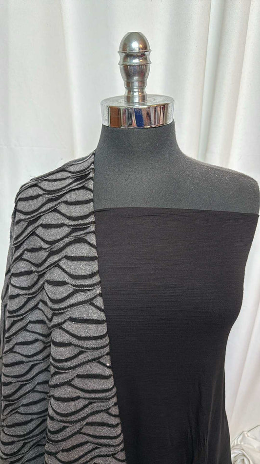 BLACK SLUB/TEXTURED SWEATER BUNDLE : 2YD Black/Grey Textured SK & 2YD Black Ice Slub R/S : A27772
