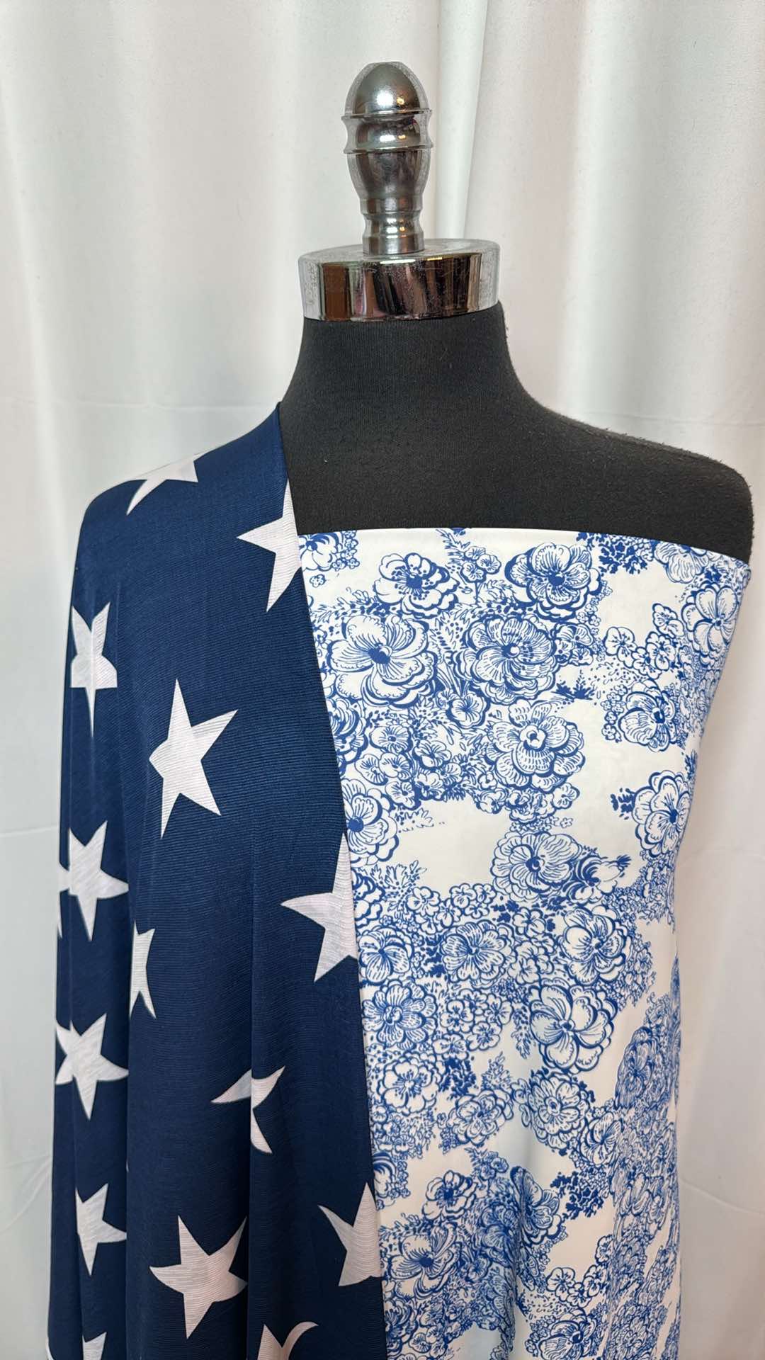 STAR/FLORAL BUNDLE : 2YD Floral N/S & 2YD Navy Star Bulgari : A27459
