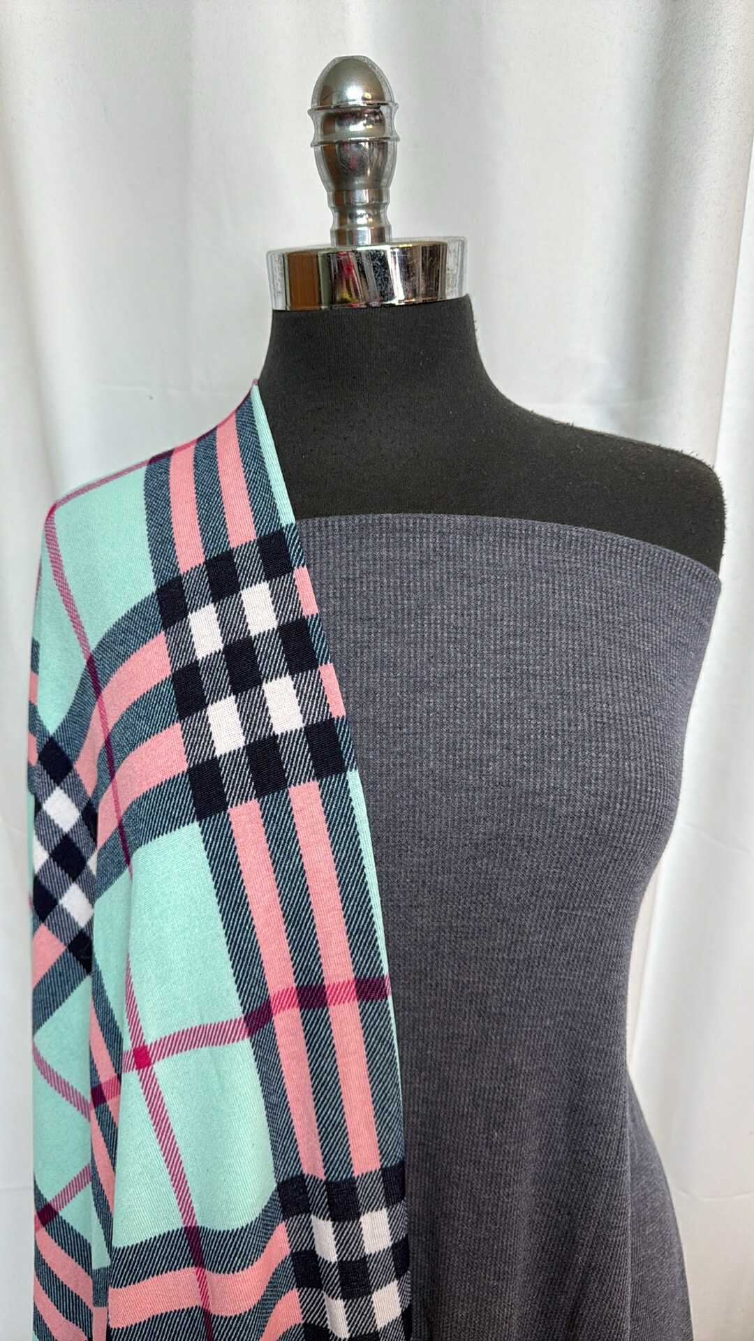 NAVY/MINT-PINK PLAID BUNDLE : 2YD Navy Thermal & 2YD Mint/Pink Plaid Ana SK : A28779