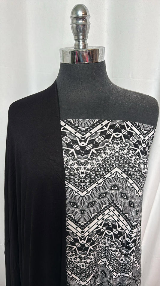 BLACK/WHITE CHEVRON BUNDLE : 3YD Black/White Chevron ITY & 2YD Black R/S : A30274
