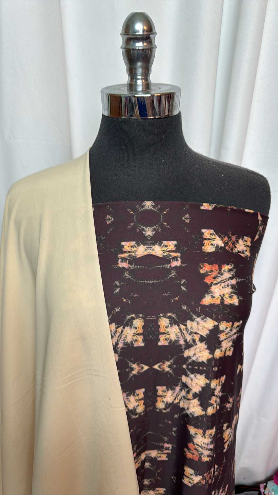 NUDE/KALEIDOSCOPE BUNDLE : 2YD Kaleidoscope N/S & 1YD Nude Swim Lining : A27744