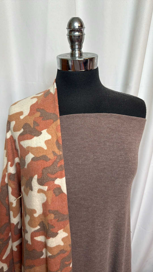 BROWN/RUST CAMO BUNDLE : 2YD Brown Sweater & 2YD Rust Camo Brushed Hacci SK : A27836