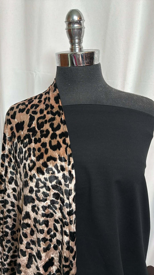 BLACK/LEOPARD VELVET BUNDLE : 2YD Leopard Stretch Velvet & 1YD Solid Black Peached PF : A29731