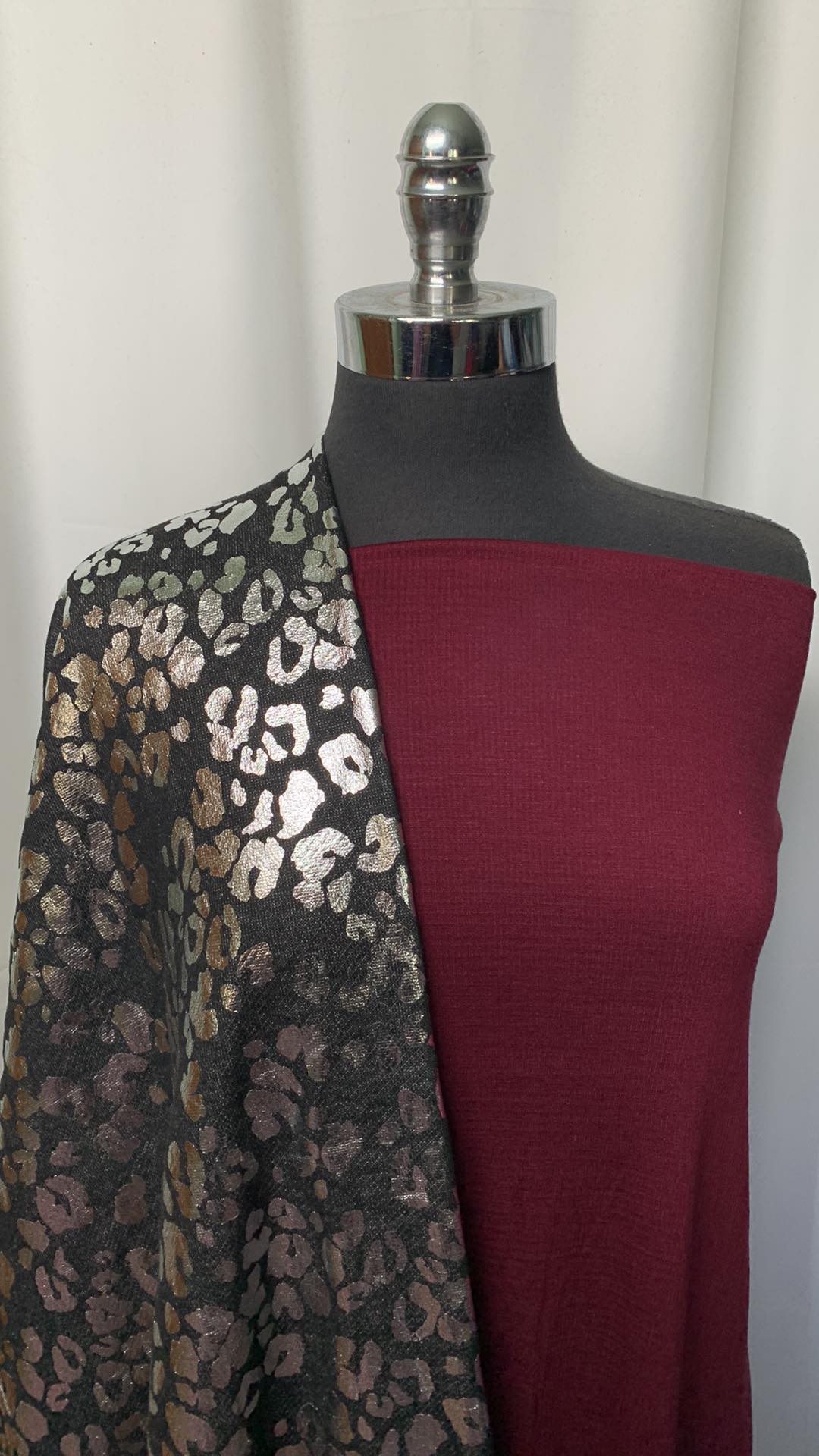 FOIL LEOPARD BUNDLE : 2YD Foil Leopard Cotton-Blend FT & 2YD Burgundy Knit Gauze : A1540