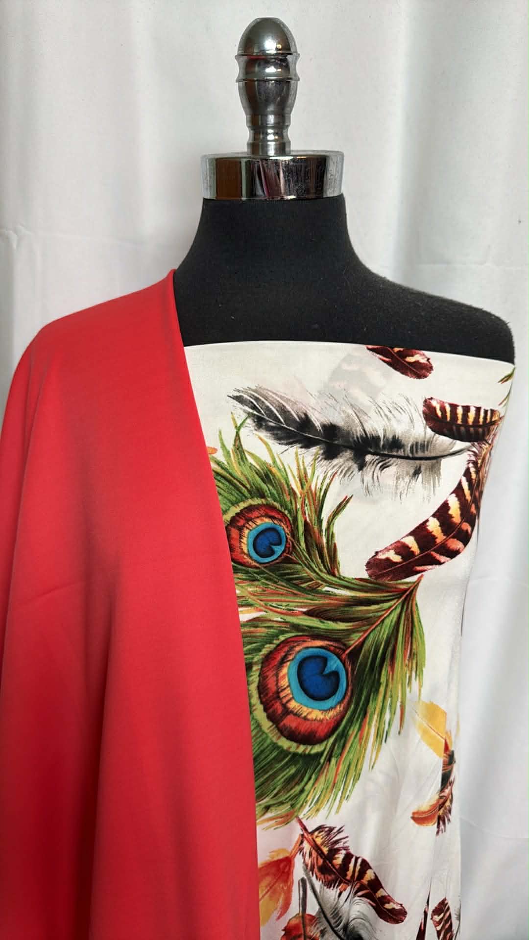 CORAL/FEATHERS BUNDLE : 3YD Feathers Venezia & 3YD Coral Scuba : A29597