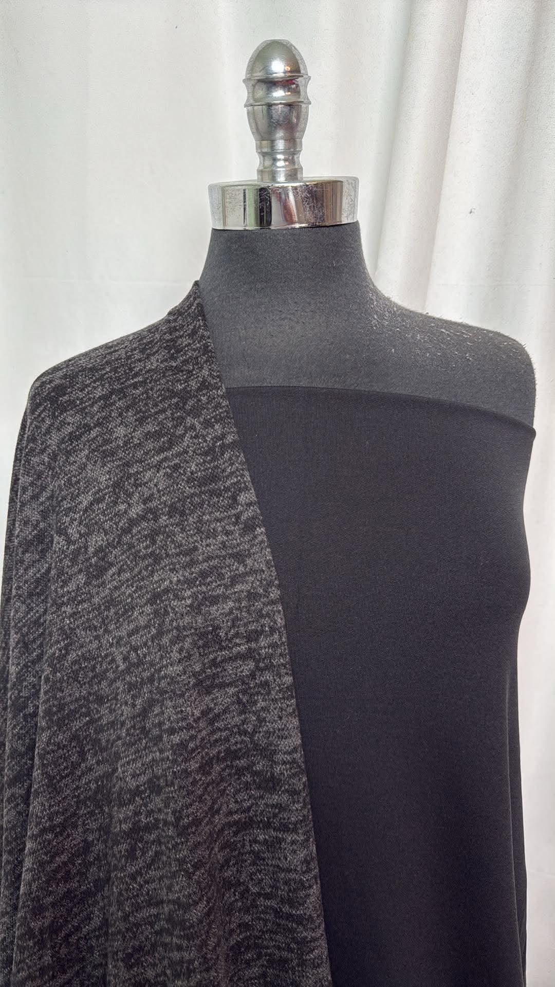DOUBLE BLACK BUNDLE : 2YD Black C/P/S FT & 2YD Black Flat-Back Hacci SK : A31072