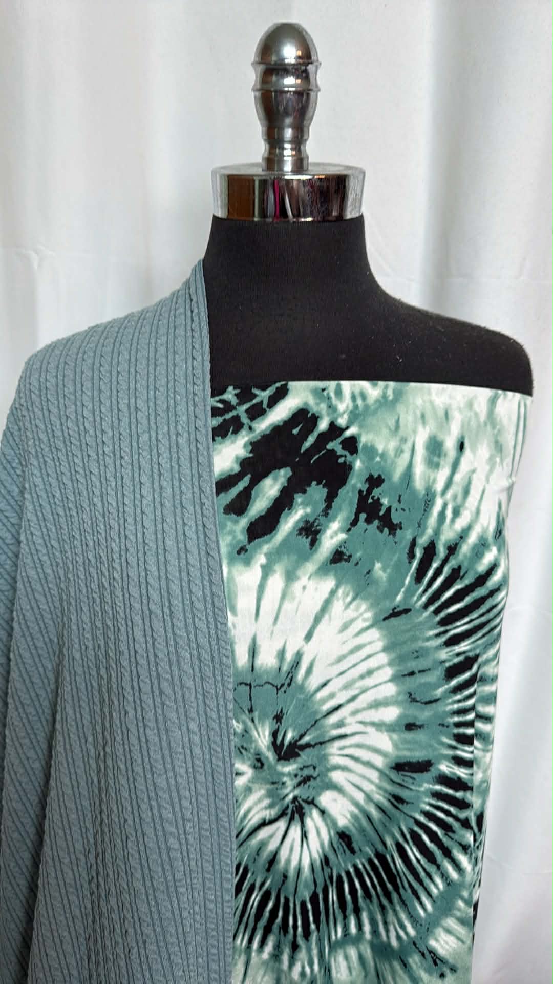 MINT RIB/TIE DYE BUNDLE : 2YD Flat-Back DK Rib & 3YD Tie Dye ITY : A29555