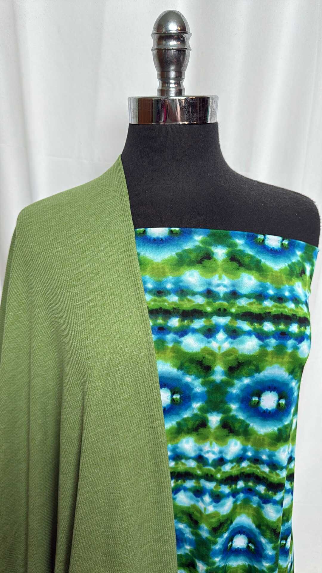GREEN/ABSTRACT BUNDLE : 2YD Abstract ITY & 2YD Green Thermal : A29189