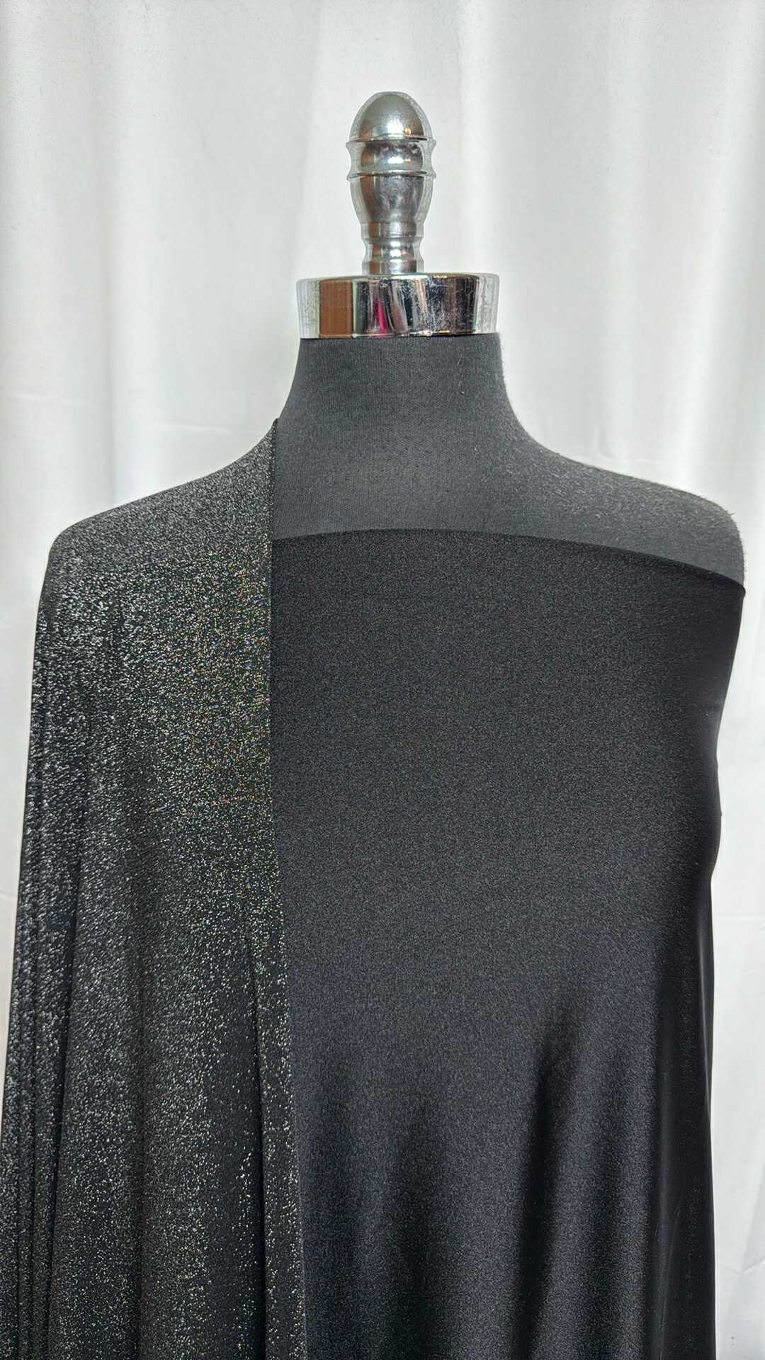 BLACK SHIMMER/LUREX BUNDLE : 2.5YD Black Shimmer Yoga PF & 2YD Black/Lurex Light-Weight Jersey : A29135