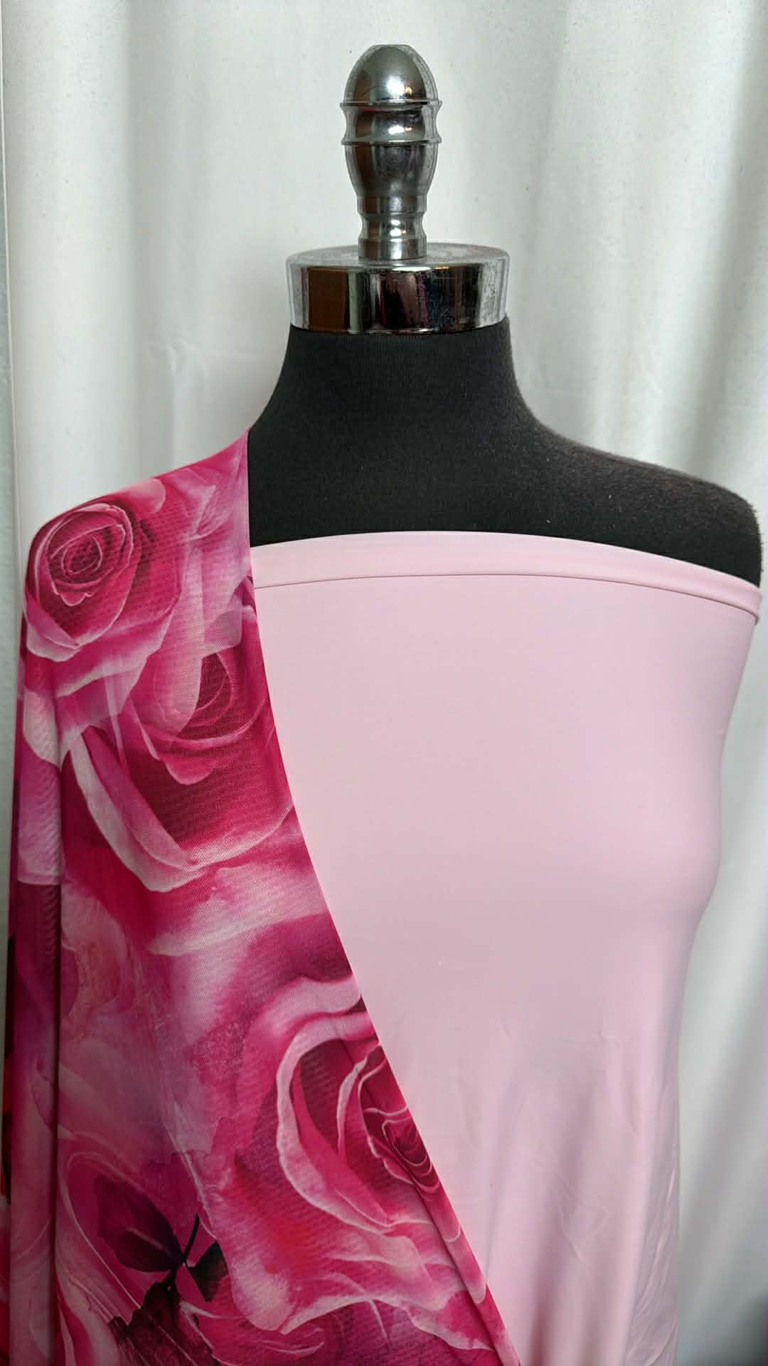 LIGHT PINK/ROSES BUNDLE : 2YD Light Pink N/S Swim & 1YD Roses Stretch Mesh : A29816