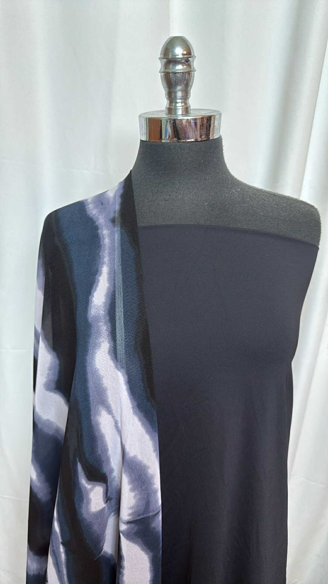 BLACK/NAVY TIE DYE MESH BUNDLE : 2YD Navy Tie Dye Stretch Mesh & 2YD Black N/S : A27587