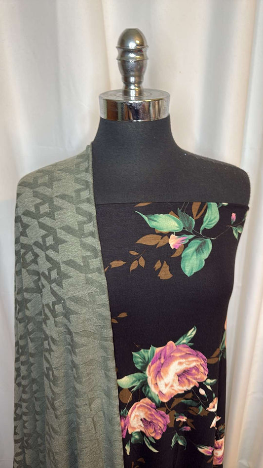 BLACK FLORAL/GEO BUNDLE : 2YD Black Floral R/S & 2YD Geo Sweater Knit : A26691