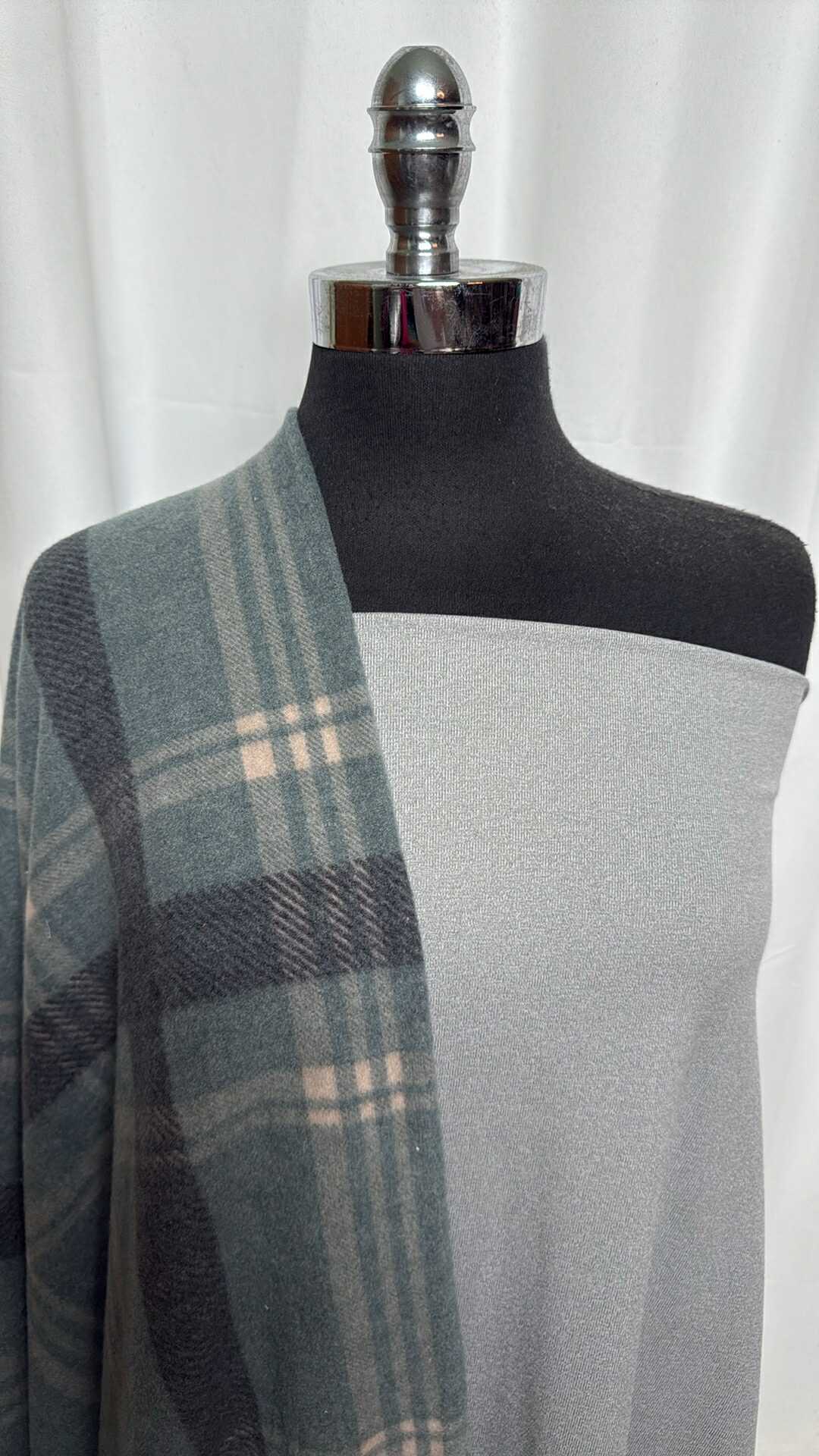 GREY/PLAID BUNDLE : 2YD Grey Rib PF & 1YD Plaid Brushed Hacci SK : A29171