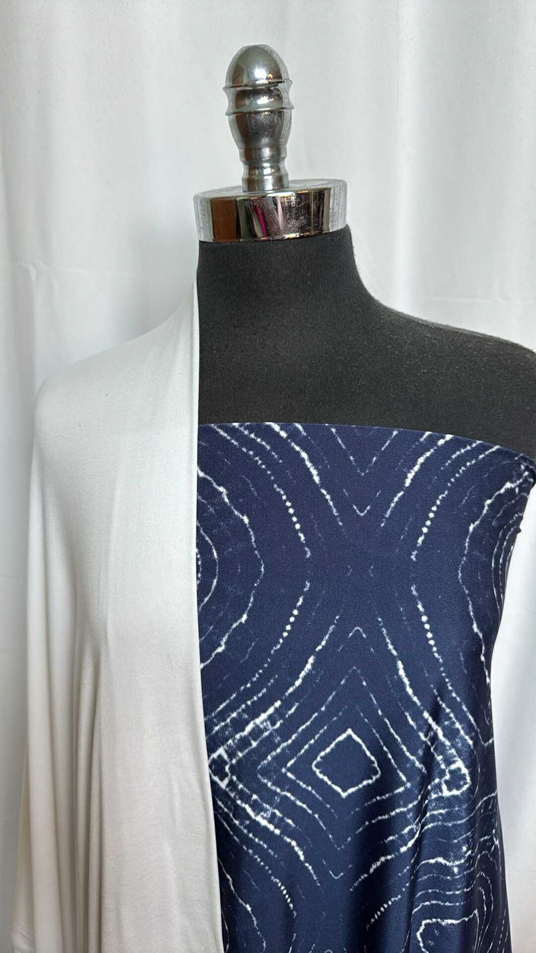 WHITE/NAVY TIE DYE BUNDLE : 2YD Navy Tie Dye Yoga PF & 2YD White Featherweight PF : A28881