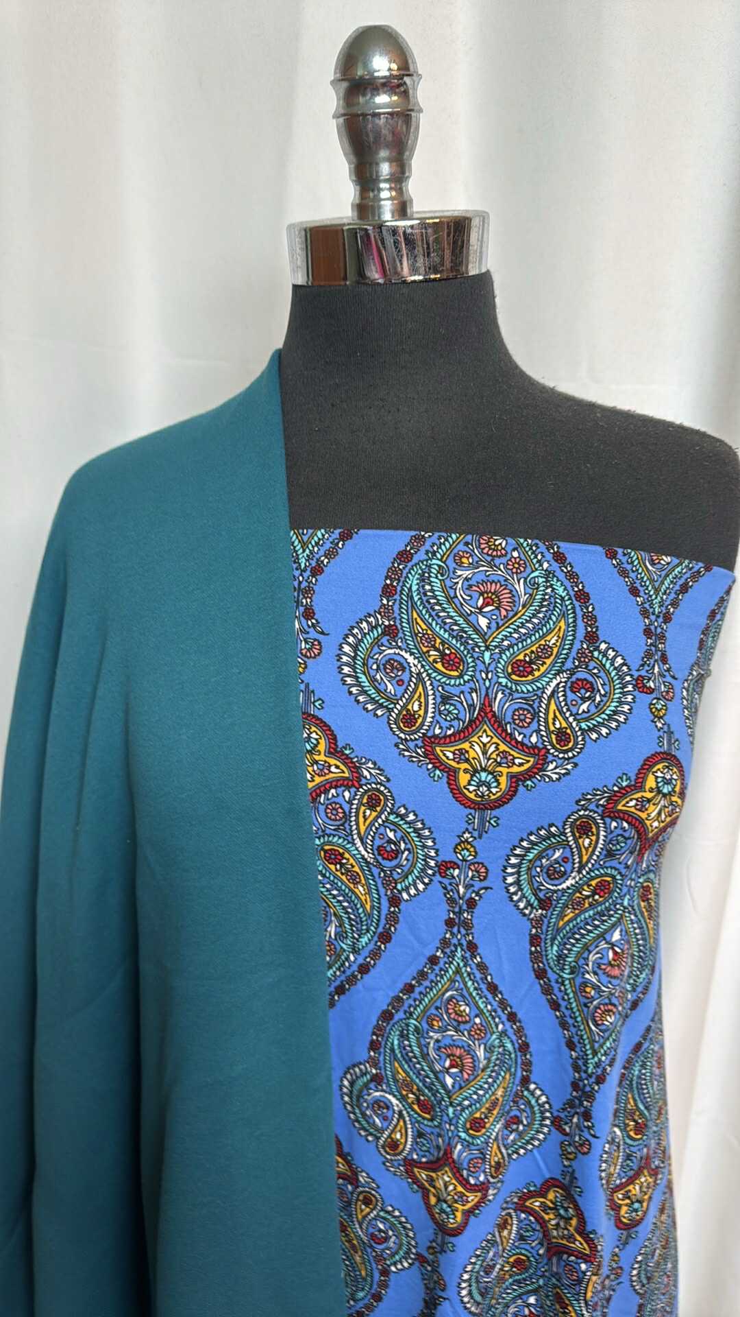 TEAL/BLUE PAISLEY BUNDLE : 1.5YD Teal SuperPlush & 2YD Blue Paisley DBP : A28708