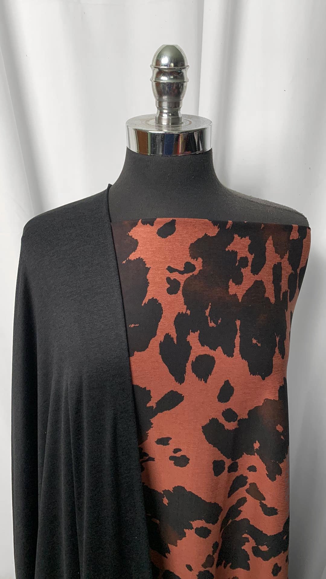 BROWN COW BUNDLE : 2YD Cow Print Peached PF & 1+YD Black Featherweight PF : A1250