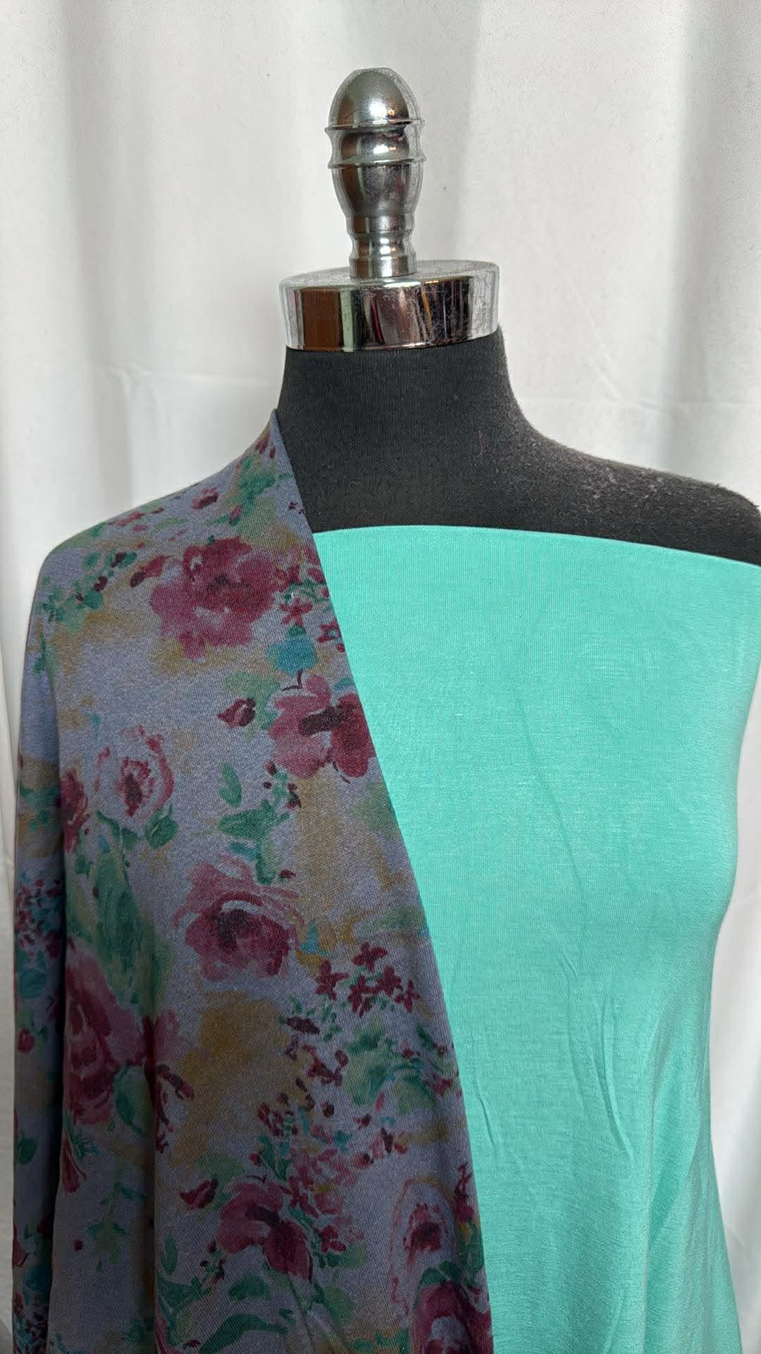 TURQUOISE/MUTED FLORAL BUNDLE : 2YD Turquoise R/S & 2YD Muted Floral Cotton FT : A30074