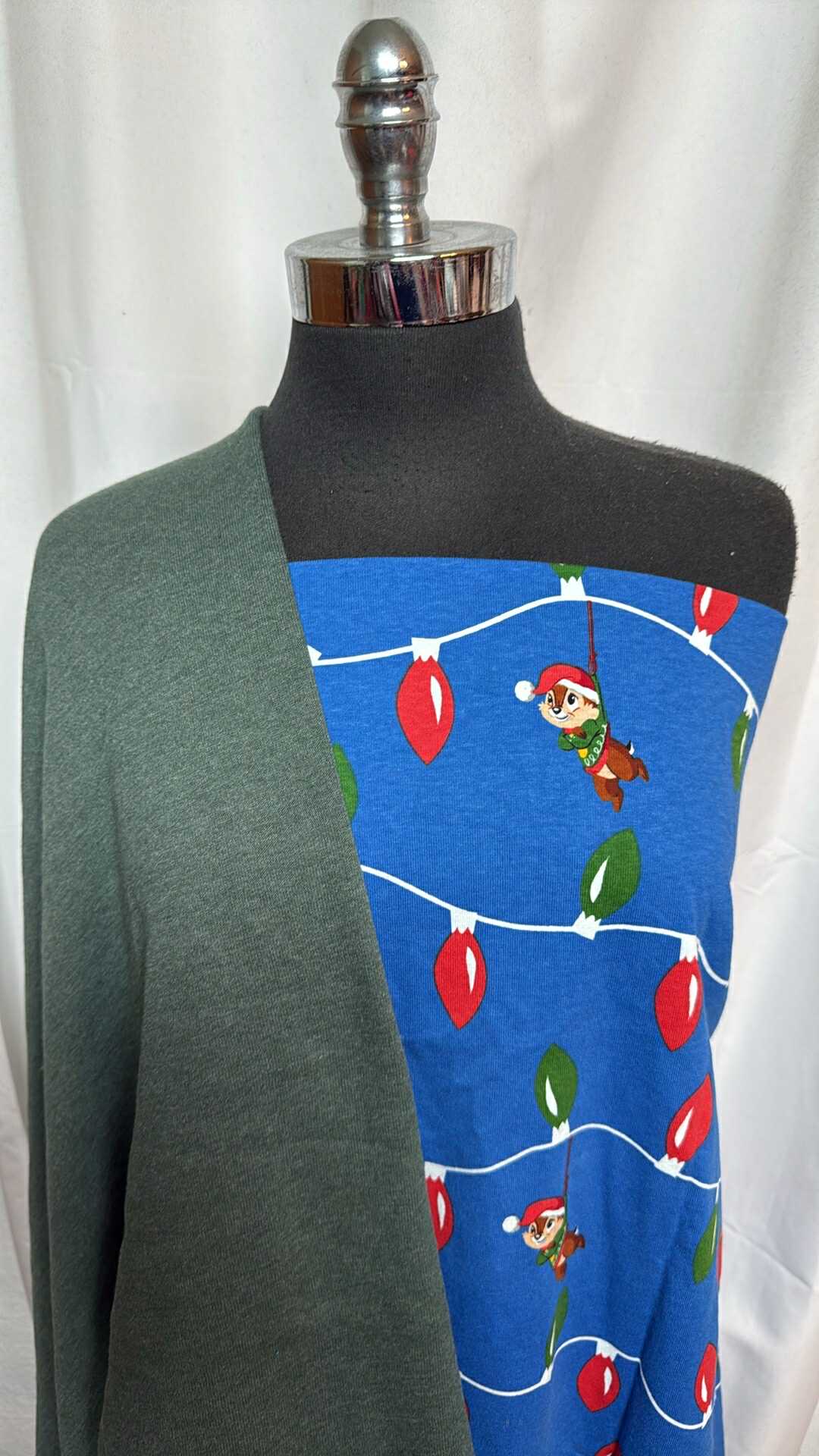 HUNTER/HOLIDAY CHIPMUNKS BUNDLE : 2YD Holiday Chipmunk Cotton Interlock & 1YD Hunter SF (72" Wide) : A28531