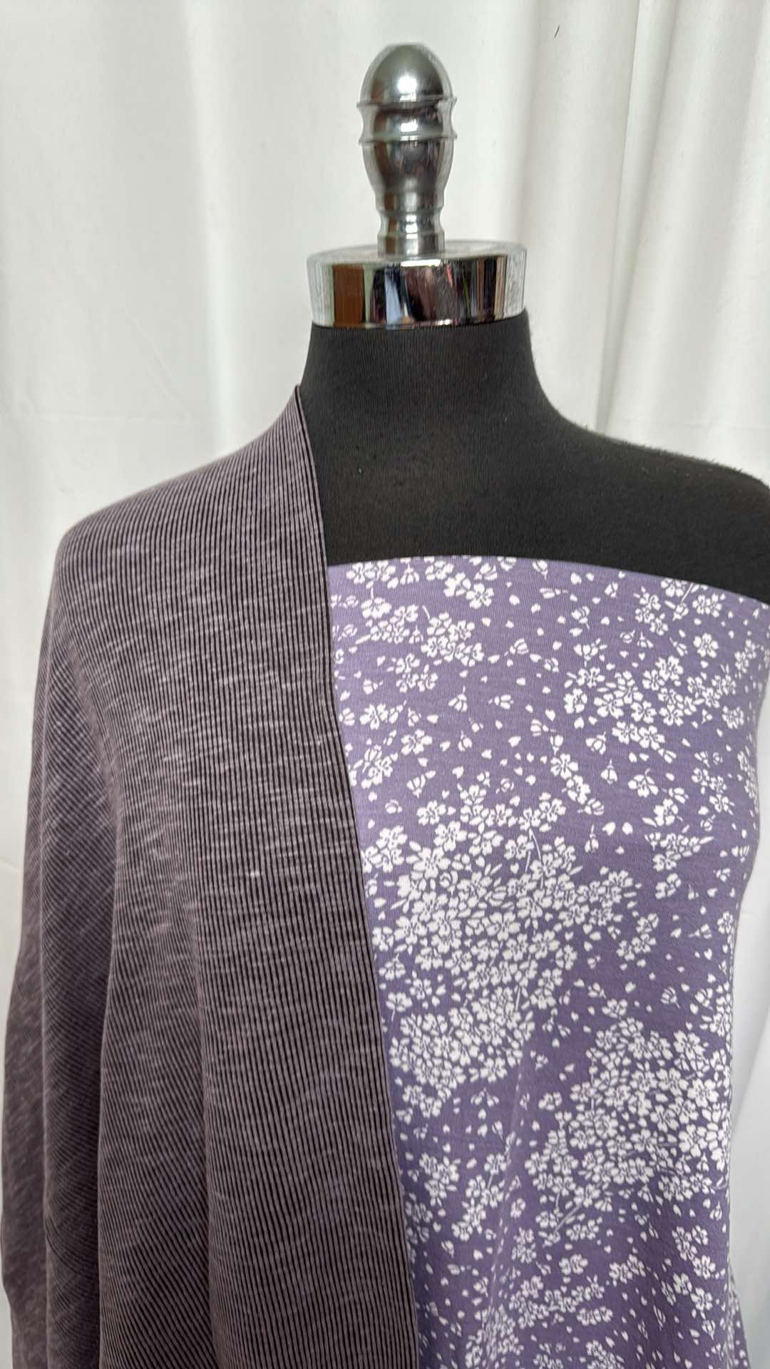 PURPLE FLORAL/SANDWASH RIB BUNDLE : 1YD Purple Floral PRS FT & 1YD Sandwash Rib (Brushed on Back) : A27160