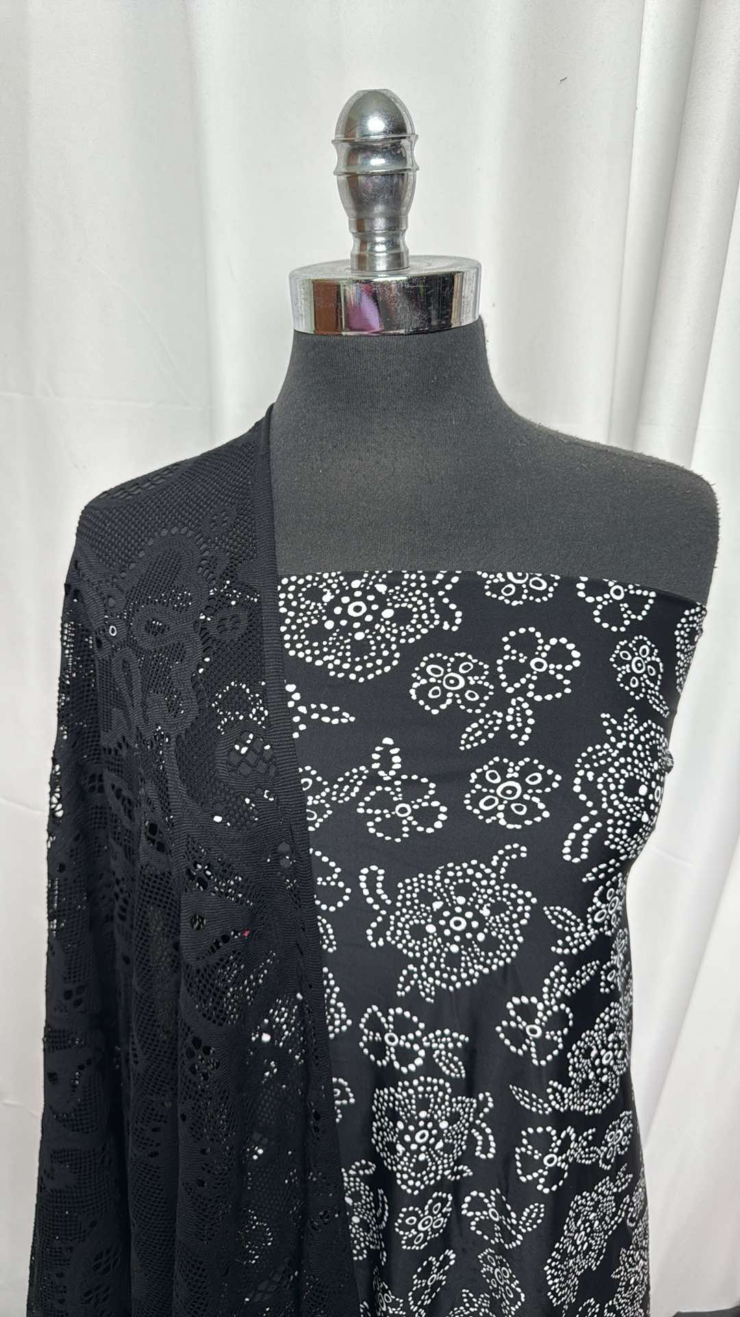 BLACK MESH/FLORAL BUNDLE : 1YD Black/White Floral N/S & 2YD Black Mesh : A27234