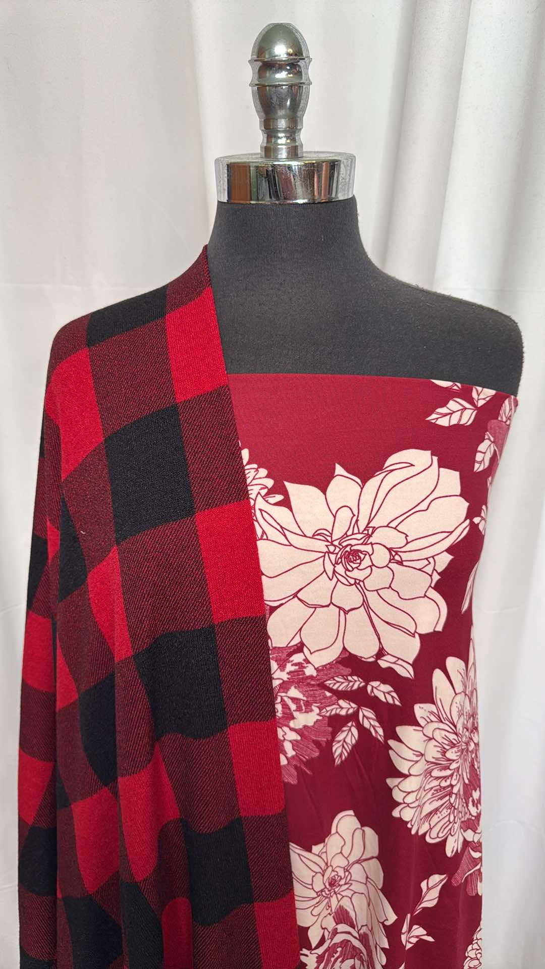RED PLAID/FLORAL BUNDLE : 2YD Floral DBP & 3.5YD Red/Black Buffalo Plaid Hacci SK : A26485