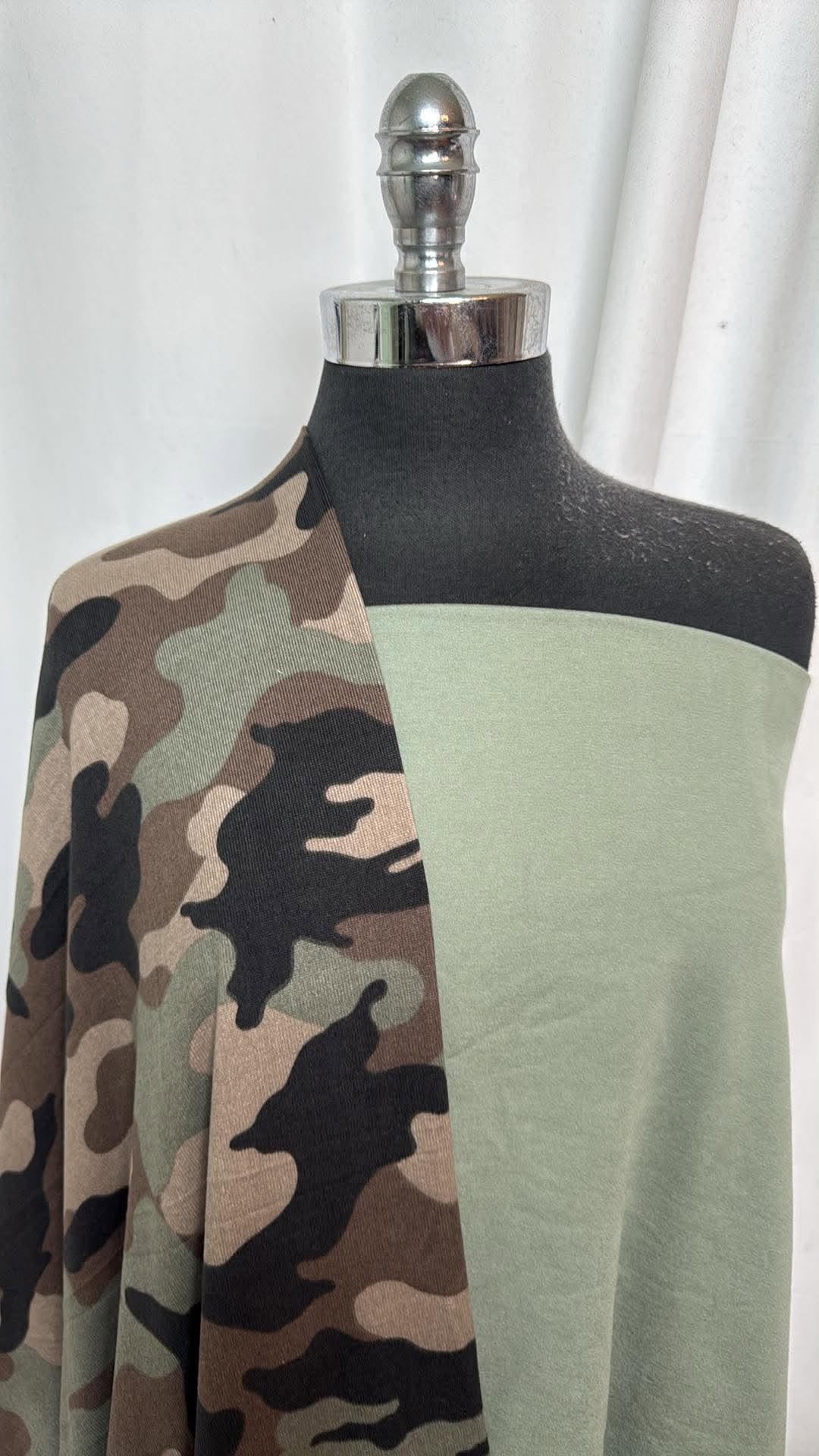 SAGE/CAMO BUNDLE : 2YD Camo Oakley SK & 1.5YD Light Sage Peached PF : A31007