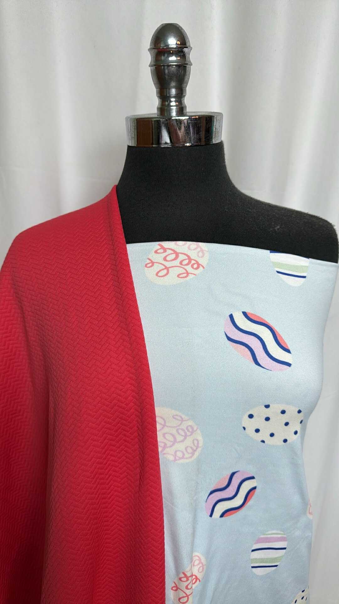 CORAL/EGGS BUNDLE : 2YD Eggs DBP & 2YD Coral Quilted : A29232