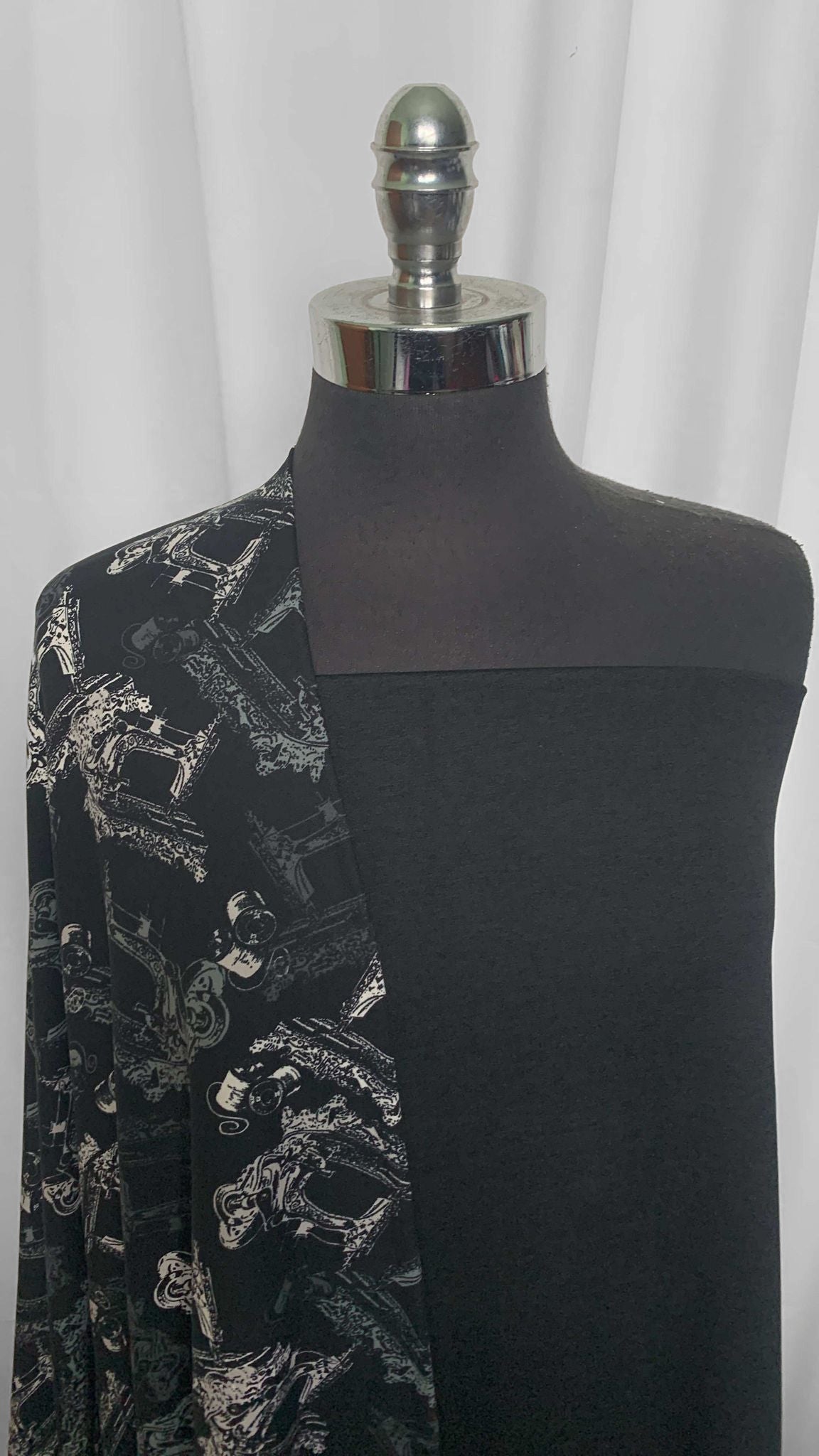 MONOCHROME SEWING BUNDLE : 1+YD Black 2-Tone Peached PF & 1YD Sewing DBP : A25600