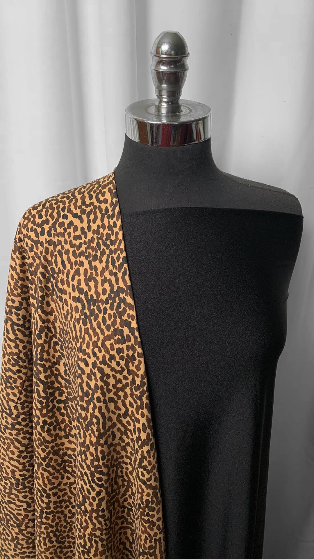 BLACK/LEOPARD BUNDLE : 2YD Black Shimmer N/S & 2YD Leopard N/S : A25040