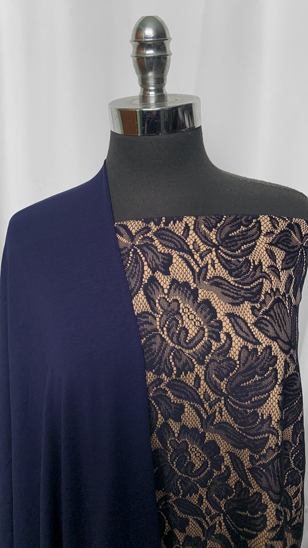NAVY/LACE BUNDLE : 2YD Bonded Lace & 2YD Navy MVC : A2523