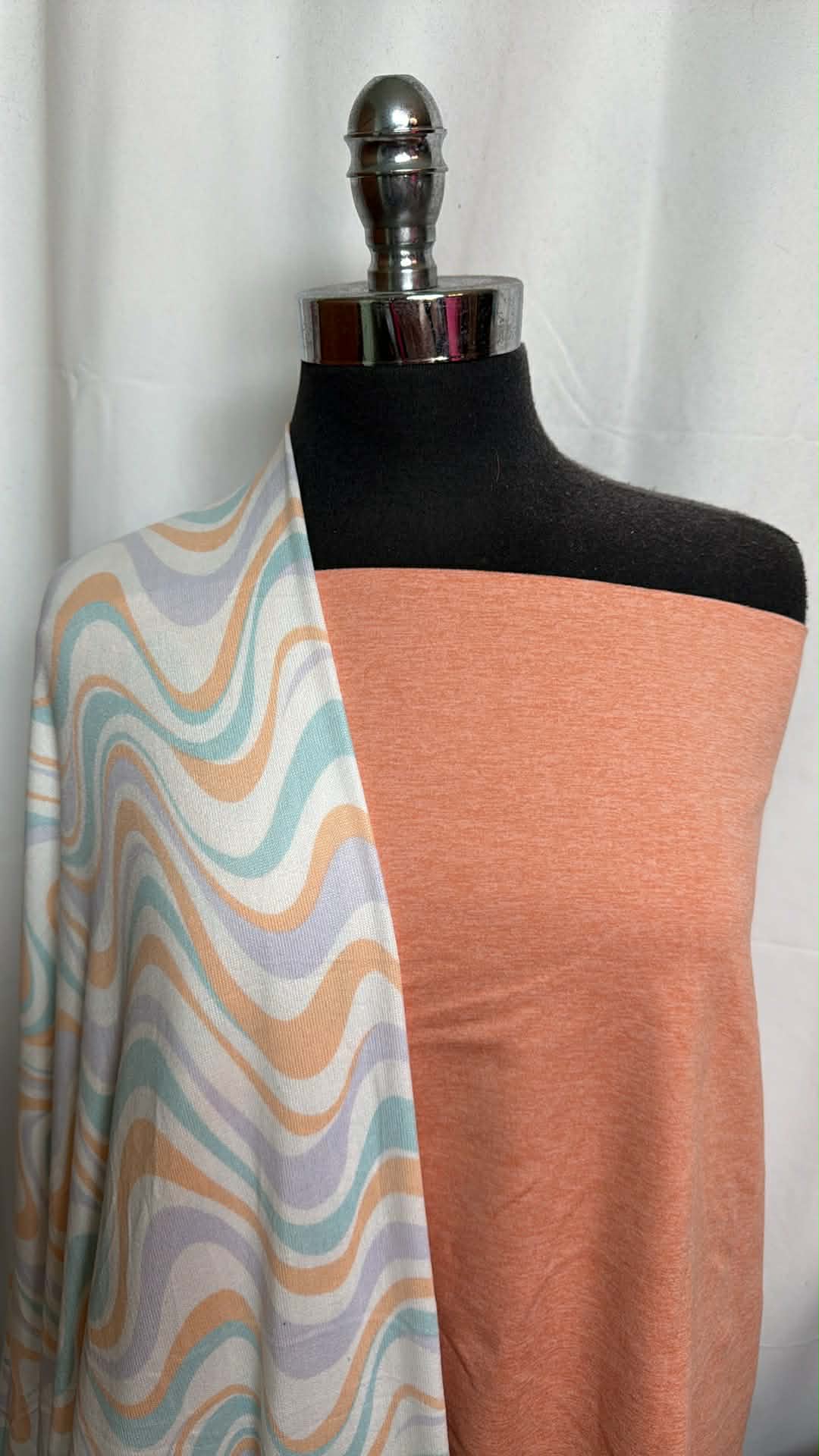 PEACH/WAVY LINES BUNDLE : 2YD Peach Peached PF & 2YD Wavy Lines Oakley SK : A29860